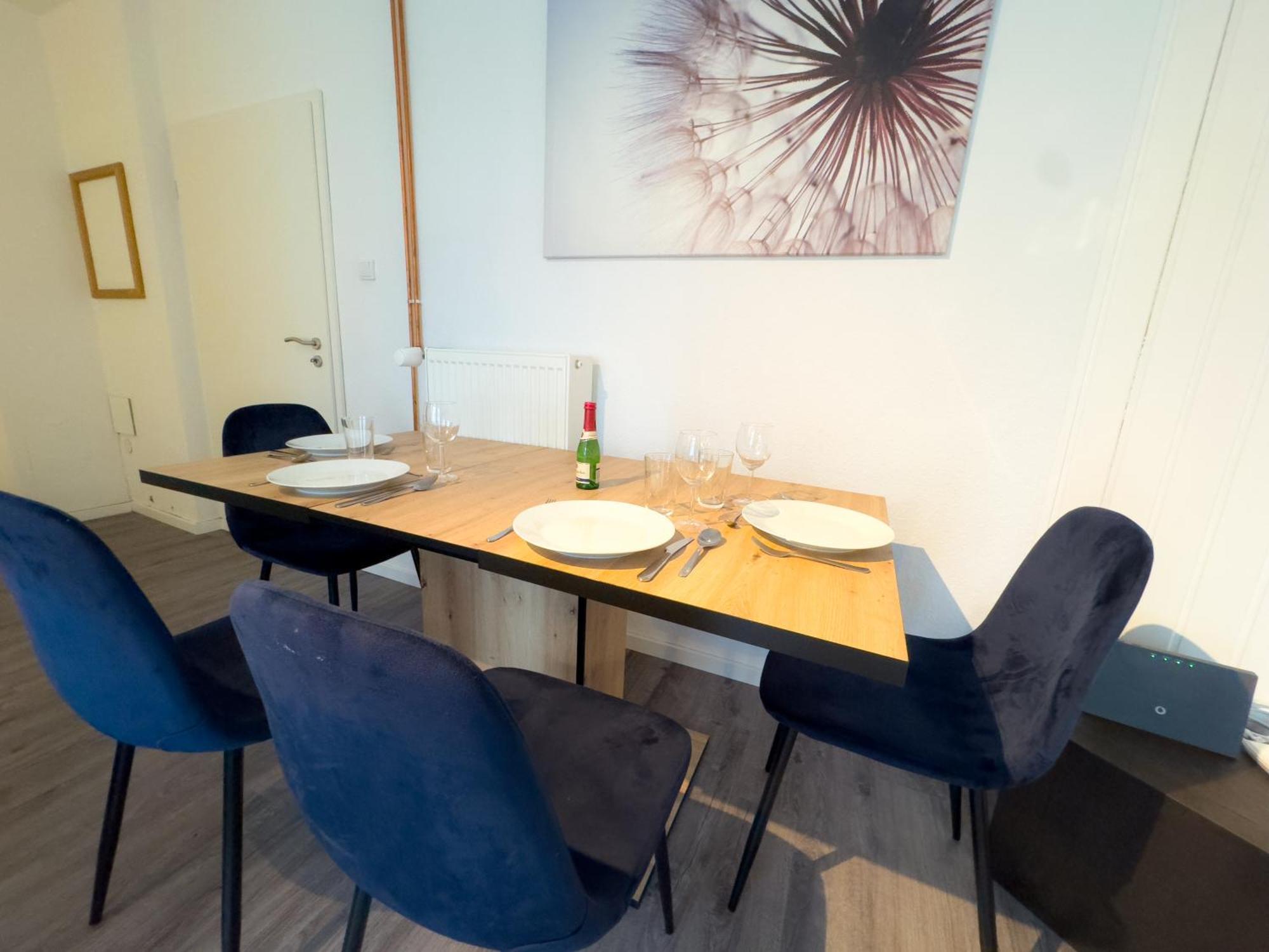 Schoene Wohnung Fuer 4 Gaeste An Der Eilenriede Mit Kostenlosen Parkplaetzen Hannover Eksteriør billede
