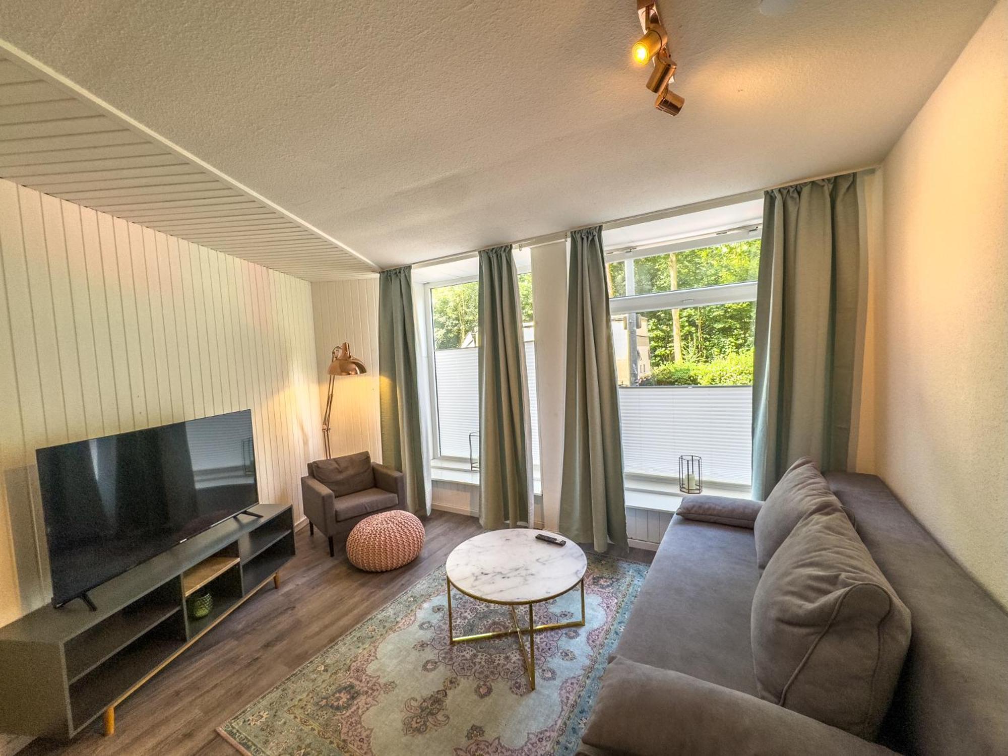 Schoene Wohnung Fuer 4 Gaeste An Der Eilenriede Mit Kostenlosen Parkplaetzen Hannover Eksteriør billede